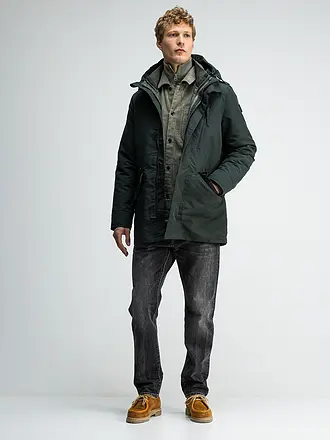 BUTCHER OF BLUE | Parka GALENA
Marke: BUTCHER OF BLUE
Farbe: dunkelgrün
Kategorien: Mode, Herren
Material: Polyester / Polyamid
Kragenform: Kapuze
Musterung: Unifarben
Passform (Oberbekleidung): Regular
Details: Eingrifftaschen, Tunnelzug, 3-in-1, Wasserabweisend | dunkelgrün